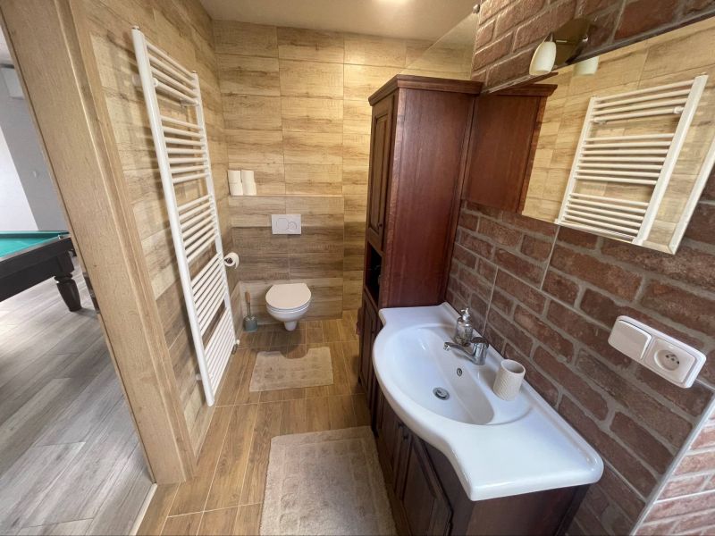 FOX - Rodinný dom s potenciálom viacgeneračného bývania v Trstíne - 7