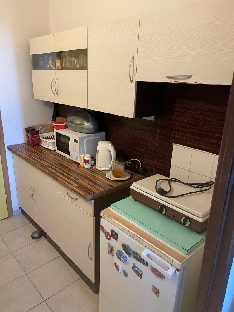 FOX - garsónka * ulica V. Clementisa * výborná lokalita - 2