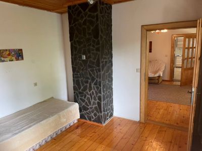 FOX - rodinný dom * Dechtice * krásne prostredie * pozemok 870 m2 s prístupom z dvoch strán - 4