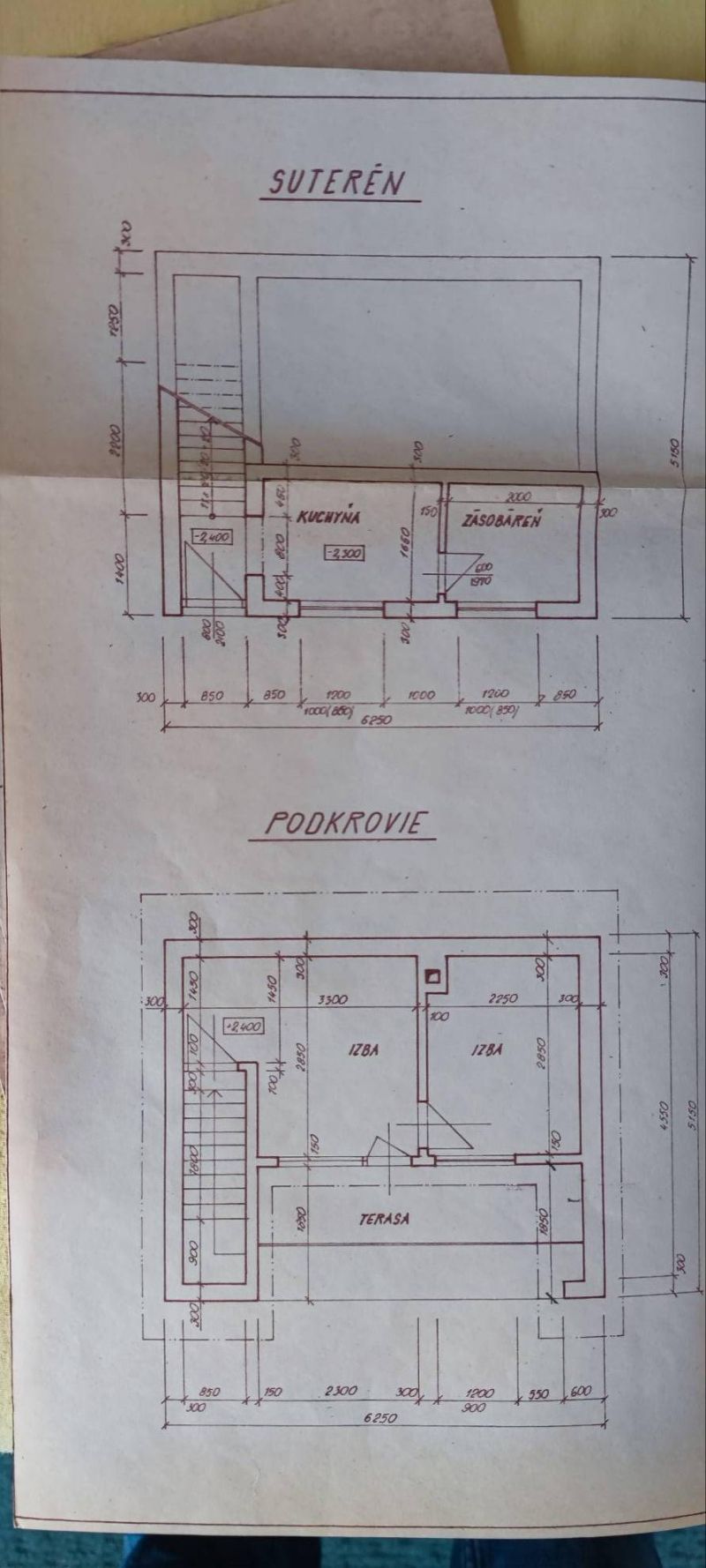FOX - Ponúkame na predaj murovanú chatu na Dobrej Vode - 16
