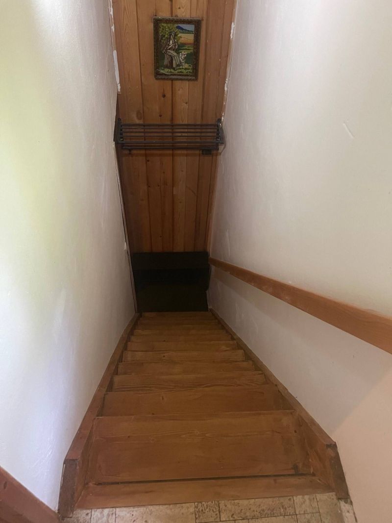 FOX - Ponúkame na predaj murovanú chatu na Dobrej Vode - 12