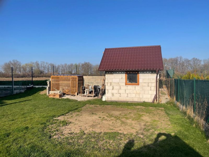 FOX - 3 izbový byt s pozemkom 426 m2 * Biely Kostol * - 12