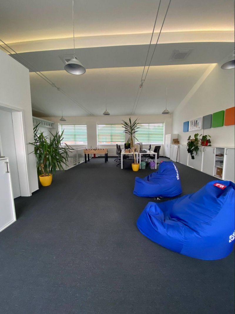 FOX - Prenájom viacúčelovej budovy s parkovaním – Trnava - 9