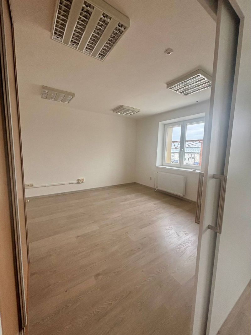 FOX - Flexibilné skladové a moderné kancelárske priestory s parkovaním, Trnava - 3