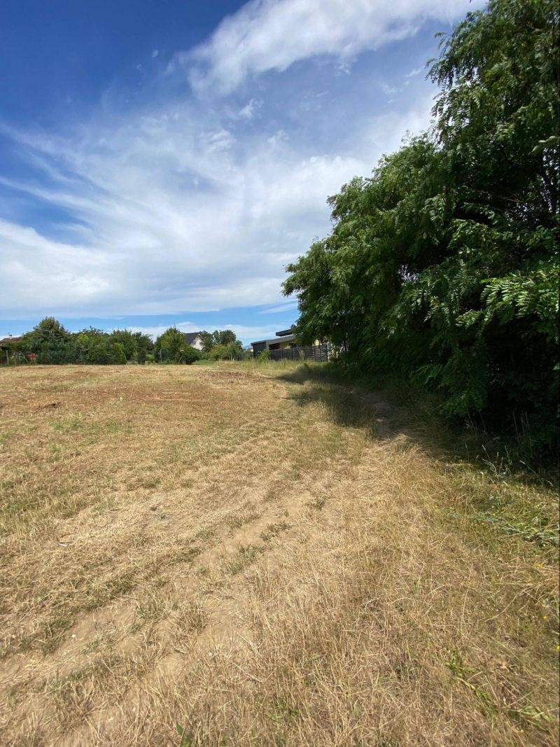 FOX - Ideálny pozemok pre rodinný dom v rozvíjajúcej sa časti obce Budmerice - 6